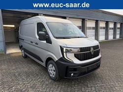Silber Neu 2025 Renault Master Van | 40.590 € (Fairer Preis)