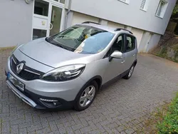 Grau Gebraucht 2014 Renault Scénic III Initiale Paris Van / Kleinbus | 4.900 € (Guter Preis)