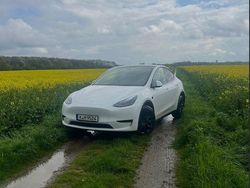 Weiß Gebraucht 2023 Tesla Model Y RWD SUV | 30.999 € (Superpreis)