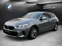 Grau Neu 2025 BMW 120 Kleinwagen | 33.580 € (Guter Preis)