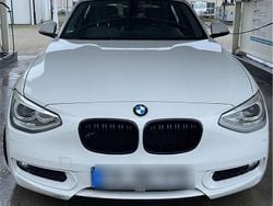 Weiß Gebraucht 2012 BMW 118 Urban Line Kleinwagen | 6.200 € (Etwas zu teuer)