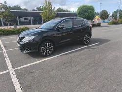 Violet Gebraucht 2014 Nissan Qashqai Tekna SUV | 10.000 € (Guter Preis)
