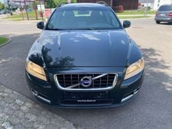 Grau Gebraucht 2009 Volvo V70 Kinetic Kombi | 7.399 € (Fairer Preis)