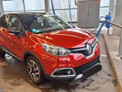 Rot Gebraucht 2015 Renault Captur XMOD SUV | 11.990 € (Etwas zu teuer)