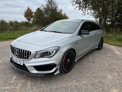 Silber Gebraucht 2015 Mercedes CLA45 AMG Shooting Brake AMG Kombi | 23.000 € (Fairer Preis)