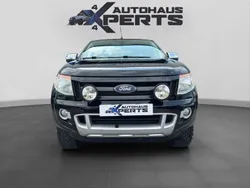 Pantherschwarz metallic Gebraucht 2015 Ford Ranger Limited Abholung | 20.900 € (Fairer Preis)