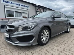 Grau Gebraucht 2016 Mercedes CLA200 Shooting Brake AMG Kombi | 14.999 € (Guter Preis)