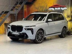 Brooklyn grau metallic Gebraucht 2023 BMW X7 M Sport SUV | 91.900 € (Guter Preis)