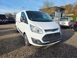 Weiß Gebraucht 2017 Ford Transit Custom Trend Van / Kleinbus | 5.999 €