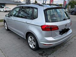 Silber Gebraucht 2015 VW Golf Sportsvan Comfortline Van / Kleinbus | 7.500 € (Fairer Preis)