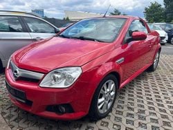 Rot Gebraucht 2007 Opel Tigra Edition Cabrio | 1.600 € (Guter Preis)