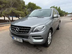 Grau Gebraucht 2014 Mercedes ML350 SUV | 25.700 € (Fairer Preis)