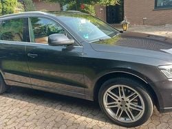Schwarz Gebraucht 2009 Audi Q5 SUV | 10.700 € (Fairer Preis)