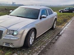 Silber Gebraucht 2008 Chrysler 300C Limousine | 10.250 €