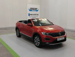 Rot Gebraucht 2021 VW T-Roc Cabriolet Active Cabrio | 25.900 € (Fairer Preis)