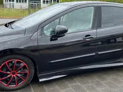 Schwarz Gebraucht 2008 Peugeot 308 Limousine | 2.300 €