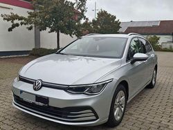 Silber Gebraucht 2021 VW Golf VIII Life Kombi | 17.500 € (Fairer Preis)