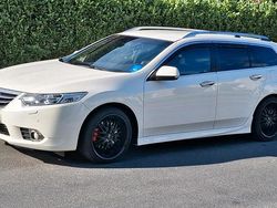 Weiß Gebraucht 2011 Honda Accord S Kombi | 9.998 € (Fairer Preis)