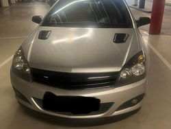 Silber Gebraucht 2006 Opel Astra Cabriolet Design Edition Cabrio | 3.550 € (Teuer)