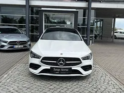 Gebraucht 2020 Mercedes CLA200 Shooting Brake Kombi | 32.930 €