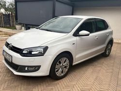 Weiß Gebraucht 2013 VW Polo Limousine | 7.500 € (Guter Preis)