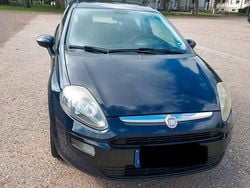Blau Gebraucht 2011 Fiat Punto Kleinwagen | 2.800 € (Fairer Preis)