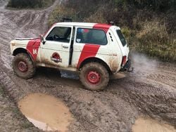 Gebraucht 2006 Lada niva SUV | 3.000 € (Fairer Preis)