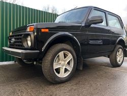 Grün Neu 2025 Lada niva SUV | 22.490 € (Teuer)
