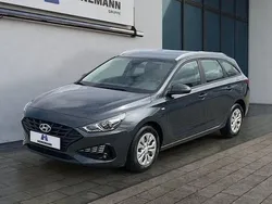 Grau Gebraucht 2022 Hyundai i30 Select Kombi | 18.990 € (Fairer Preis)