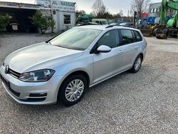 Silber Gebraucht 2014 VW Golf VII Comfortline Kombi | 5.593 € (Etwas zu teuer)