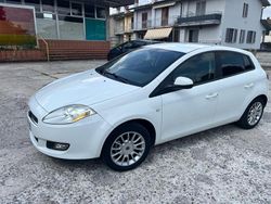 Weiß Gebraucht 2010 Fiat Bravo Kleinwagen | 3.449 € (Teuer)
