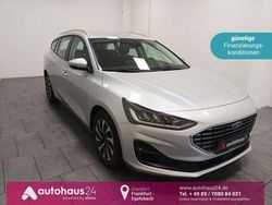Silber Gebraucht 2023 Ford Focus Titanium Limousine | 16.370 € (Fairer Preis)