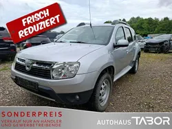 Platingrau Gebraucht 2011 Dacia Duster Prestige SUV | 5.685 € (Guter Preis)