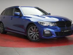 Blau Gebraucht 2022 BMW 320 M Sport Kombi | 20.990 € (Guter Preis)