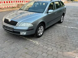 Grau Gebraucht 2006 Skoda Octavia Kombi | 1.750 € (Guter Preis)