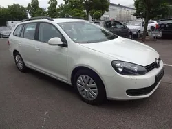 Weiß Gebraucht 2013 VW Golf VII Comfortline Kombi | 7.900 € (Guter Preis)