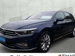 Blau Gebraucht 2023 VW Passat Business Kombi | 33.840 € (Fairer Preis)