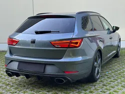 Grau Gebraucht 2017 Seat Leon ST FR Kombi | 17.690 € (Fairer Preis)