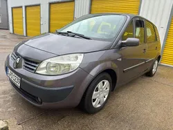 Bronze Gebraucht 2005 Renault Mégane GrandTour Kombi | 1.490 € (Guter Preis)