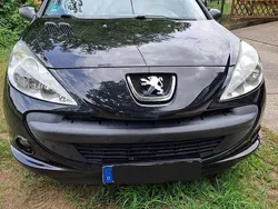 Schwarz Gebraucht 2010 Peugeot 206+ Kleinwagen | 3.200 € (Etwas zu teuer)