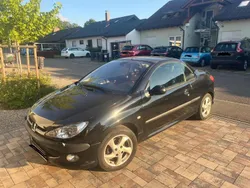 Schwarz Gebraucht 2003 Peugeot 206 CC Cabrio | 1.200 € (Guter Preis)