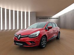 Rot Gebraucht 2018 Renault Clio IV Limousine | 10.499 € (Fairer Preis)