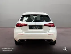 Weiß Gebraucht 2024 Mercedes A180 Advanced Plus Limousine | 28.490 € (Superpreis)