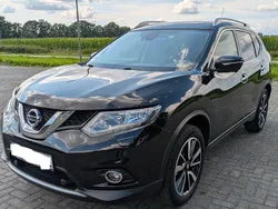 Schwarz Gebraucht 2016 Nissan X-Trail N-Vision SUV | 13.200 € (Guter Preis)