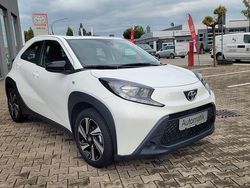 Weiß Gebraucht 2023 Toyota Aygo Style Kleinwagen | 16.599 € (Superpreis)