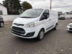 Frostweiß Gebraucht 2015 Ford Transit Custom Trend Van / Kleinbus | 9.900 €