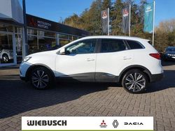 Weiss nacre Gebraucht 2018 Renault Kadjar Bose Edition SUV | 14.090 € (Fairer Preis)
