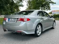Silber Gebraucht 2009 Honda Accord Type S Limousine | 19.900 €