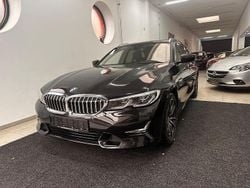 Schwarz Gebraucht 2021 BMW 320 Luxury Line Kombi | 22.499 € (Guter Preis)
