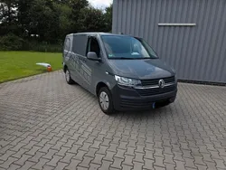 Grau Gebraucht 2021 VW T6.1 Van | 21.500 € (Fairer Preis)